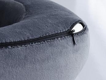 картинка Анатомическая подушка 9011 для шеи Серая велюр от магазина Рим-Декор